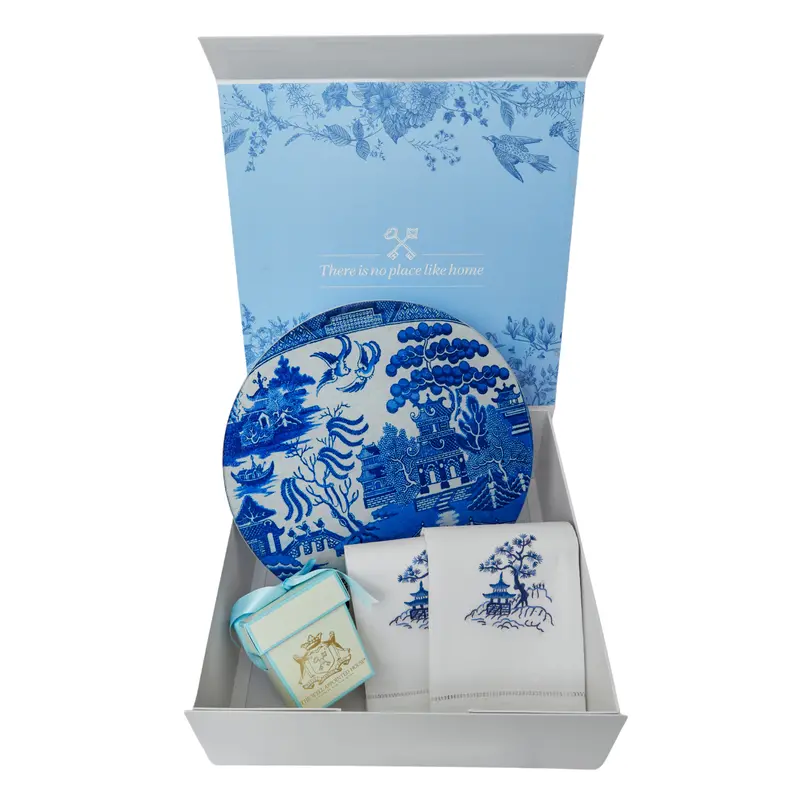 Asian-Inspired Pagoda-Themed Gift Box 1