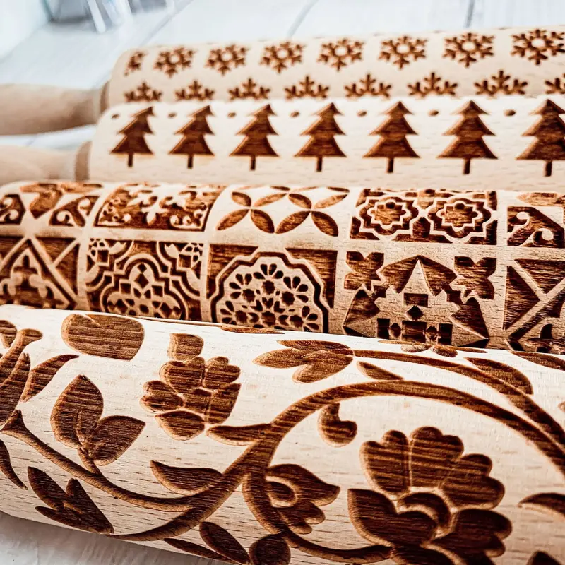 Floral-Embossed Acrylic Cookie Rolling Pin 1