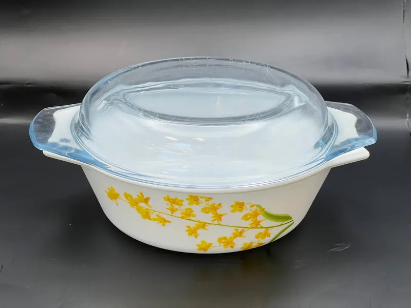La Opala Grace Yellow Casserole Pot With Heat-Resistant Lid 1