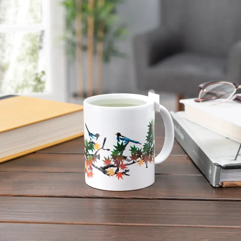 Maple Leaf Pattern Shape-Shifting Mug 1