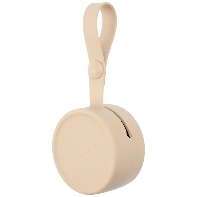 Oat-Colored Silicone Pacifier Holder 1