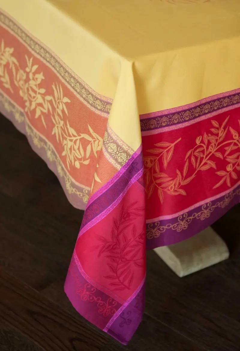 Tissus Toselli Olivia Tablecloth In Yellow And Red Stripes 1