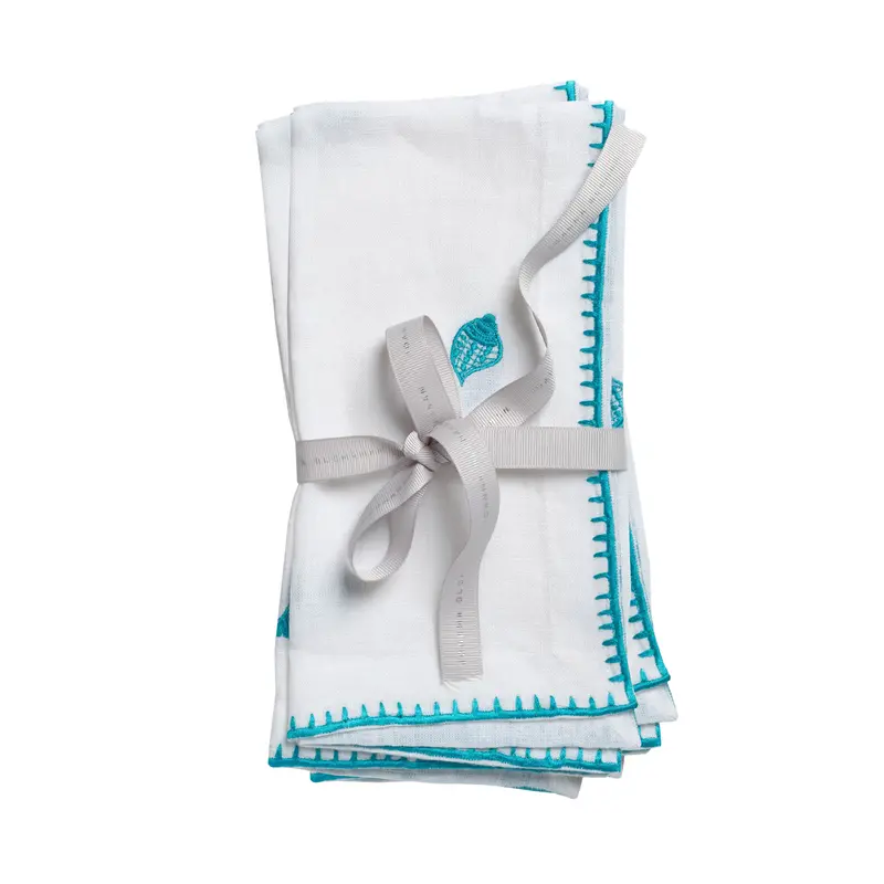 White Shell-Embroidered Dinner Napkins (2-Pack) 1